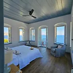 The Anchor House * Simi