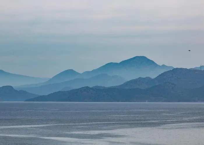 Couette-café The Anchor House Symi